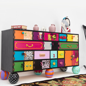 El Boyaması Dört Katlı Masif Konsol - 10