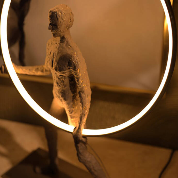 Lucca Vizon Dokulu Heykel Aydınlatma - 3