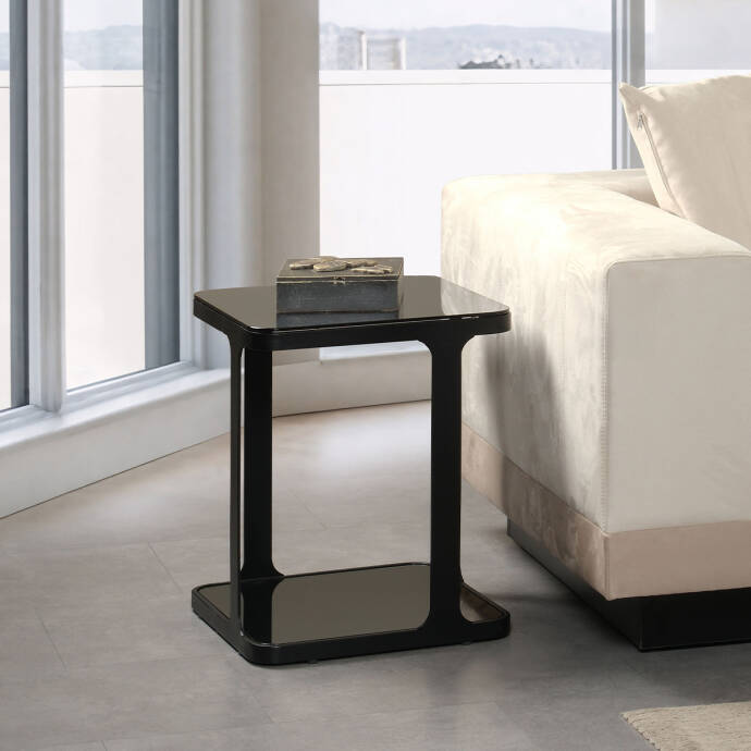 Nevada Yan Sehpa - 2